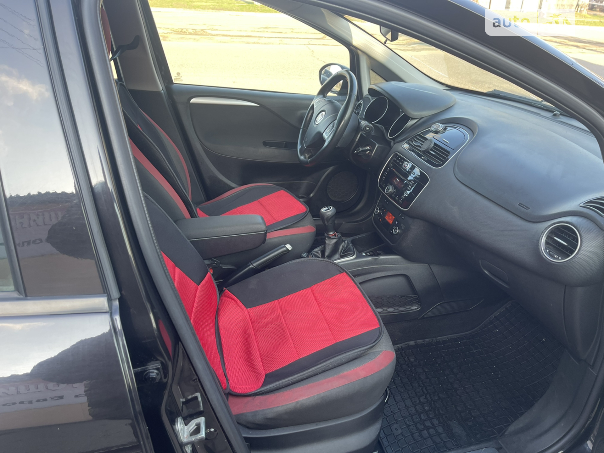 2012 Fiat Punto - мініатюра 26