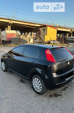 Хэтчбек Fiat Punto 2009 в Львове