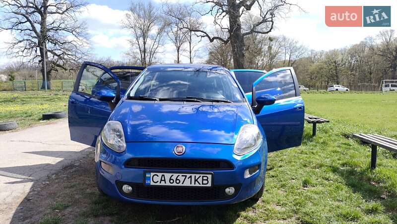 Хэтчбек Fiat Punto 2013 в Тальном
