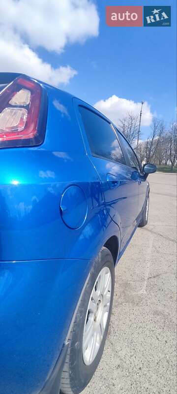 Хэтчбек Fiat Punto 2013 в Тальном