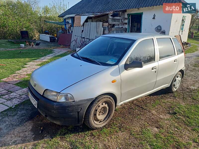 Хэтчбек Fiat Punto 1997 в Белой Церкви
