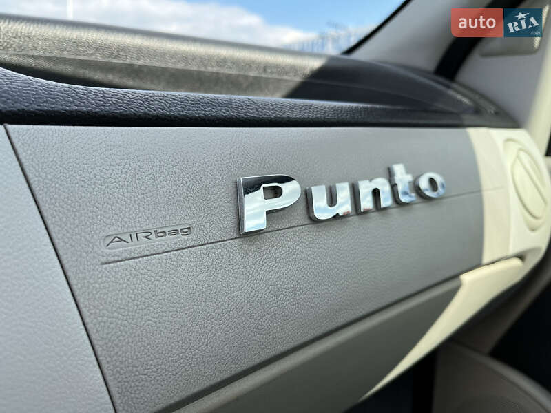 Хэтчбек Fiat Punto 2005 в Виннице