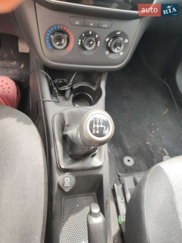 Хэтчбек Fiat Punto 2013 в Львове
