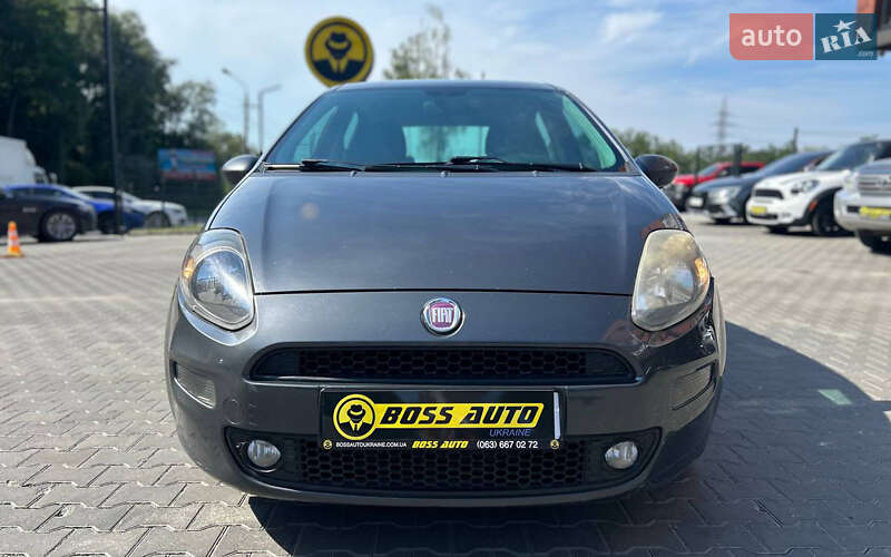 Хэтчбек Fiat Punto 2012 в Черновцах