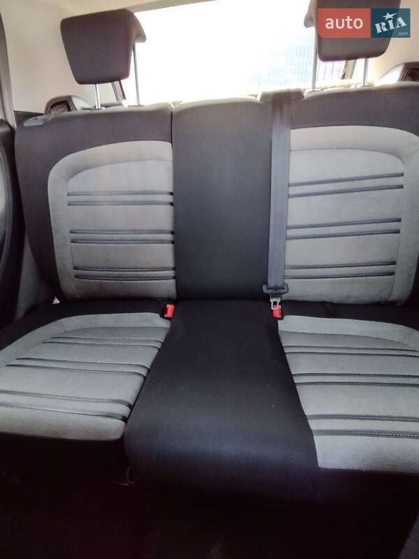 Хэтчбек Fiat Punto 2011 в Калуше