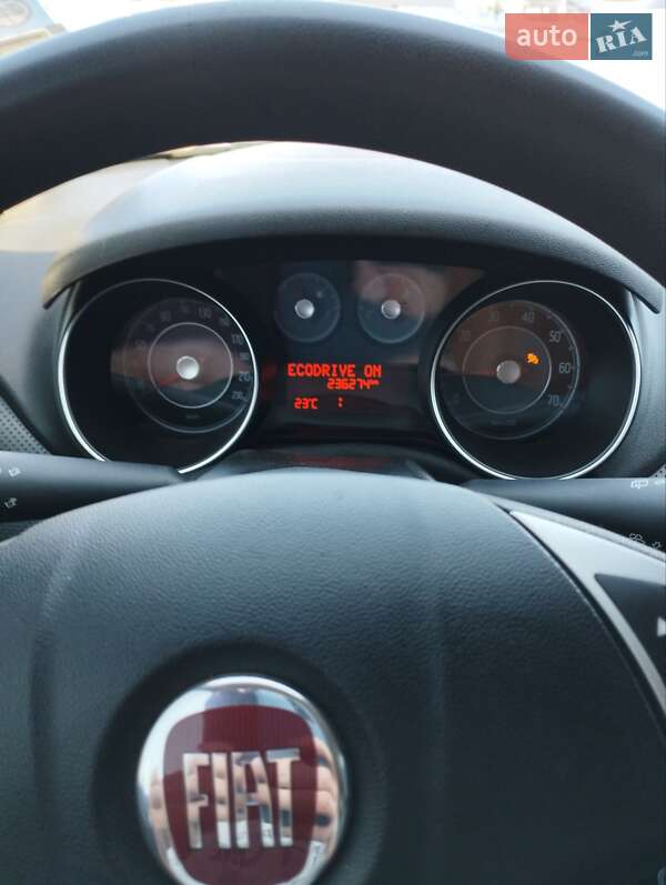 Хэтчбек Fiat Punto 2011 в Калуше