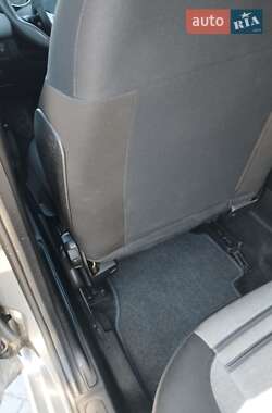 Хэтчбек Fiat Punto 2011 в 
