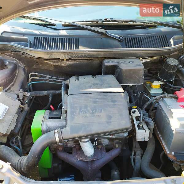 Хэтчбек Fiat Punto 1998 в Одессе
