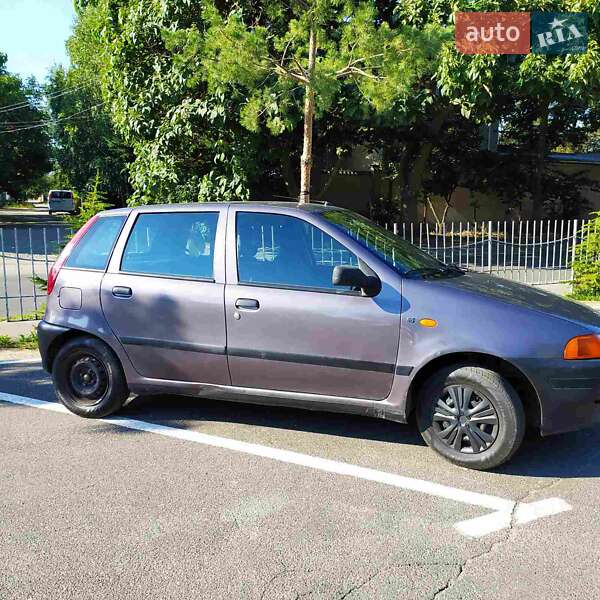 Хэтчбек Fiat Punto 1998 в Одессе
