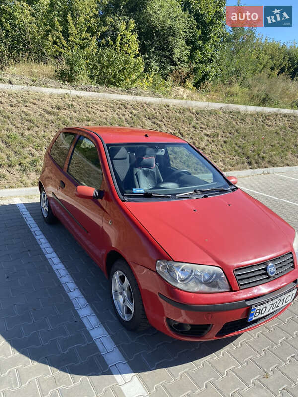 Хэтчбек Fiat Punto 2005 в Тернополе