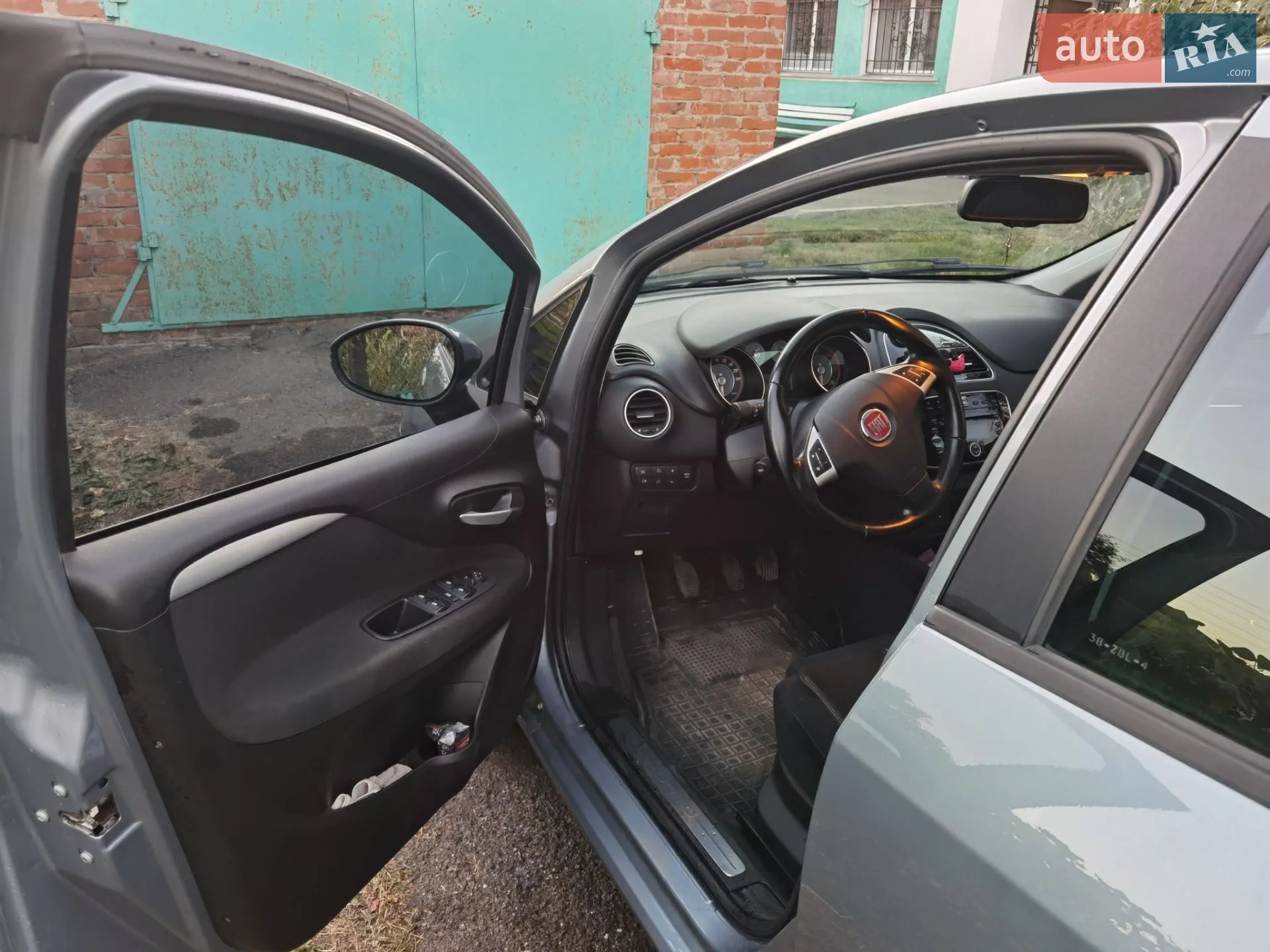 2012 Fiat Punto - мініатюра 9