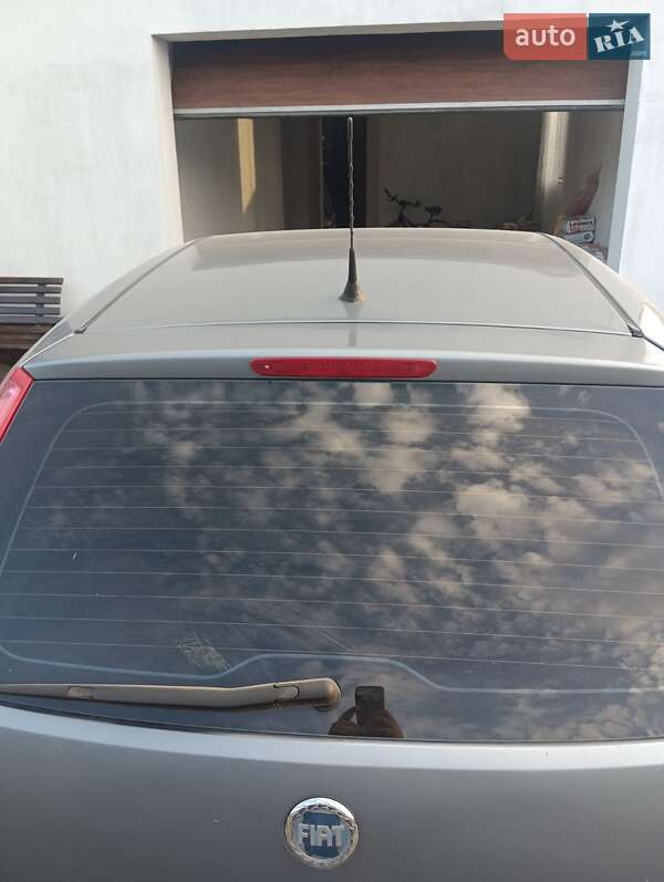 Хэтчбек Fiat Punto 2007 в Луцке