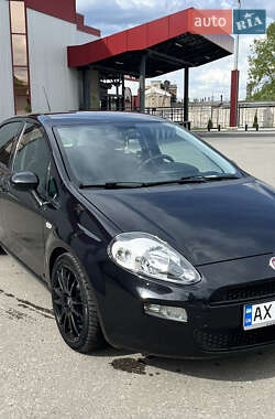 Хэтчбек Fiat Punto 2014 в 