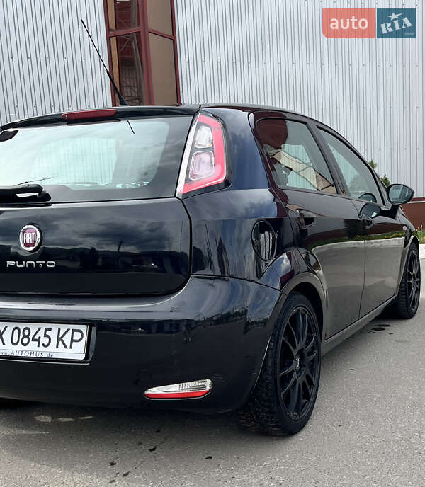 Хэтчбек Fiat Punto 2014 в Харькове фото 3 Хэтчбек Fiat Punto 2014 в Харькове