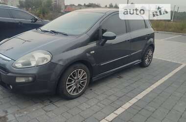 Хэтчбек Fiat Punto 2011 в Львове