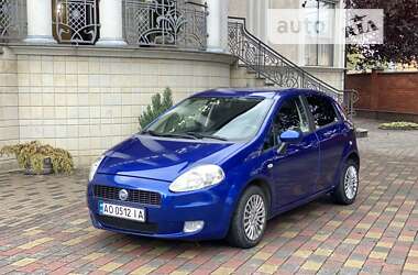 Хэтчбек Fiat Punto 2006 в Мукачево