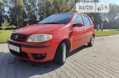 Хэтчбек Fiat Punto 2003 в Черновцах