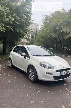 Хетчбек Fiat Punto 2014 в Львові