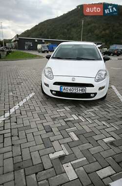 Хэтчбек Fiat Punto 2014 в 