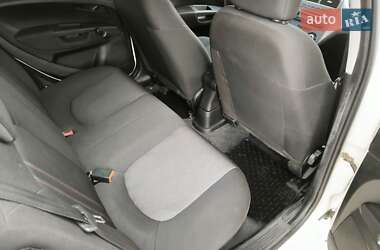 Хэтчбек Fiat Punto 2014 в 