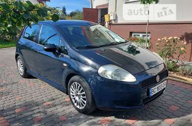 Хетчбек Fiat Punto 2010 в Львові