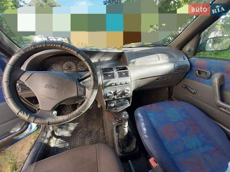 Хетчбек Fiat Punto 1999 в Галичі