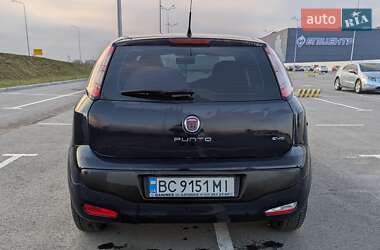 Хэтчбек Fiat Punto 2011 в Львове