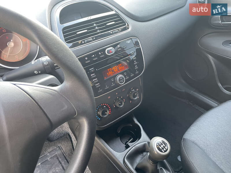 Хэтчбек Fiat Punto 2017 в Луцке
