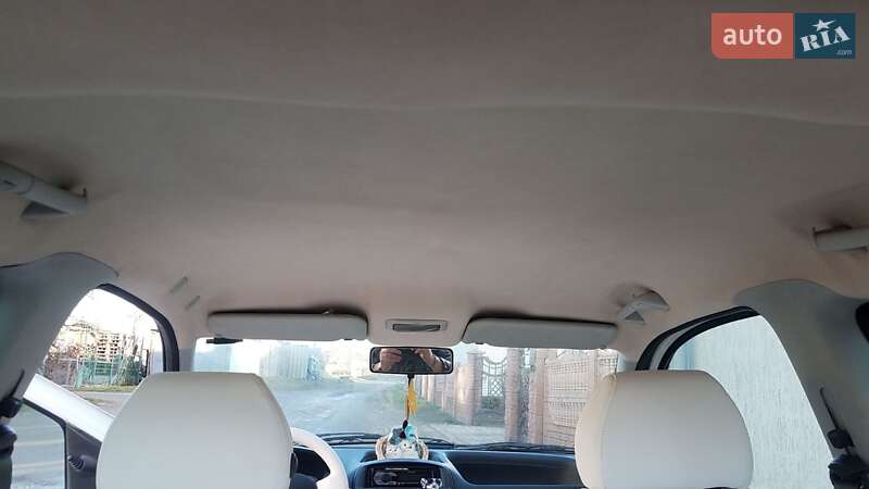 Хэтчбек Fiat Punto 2002 в Львове