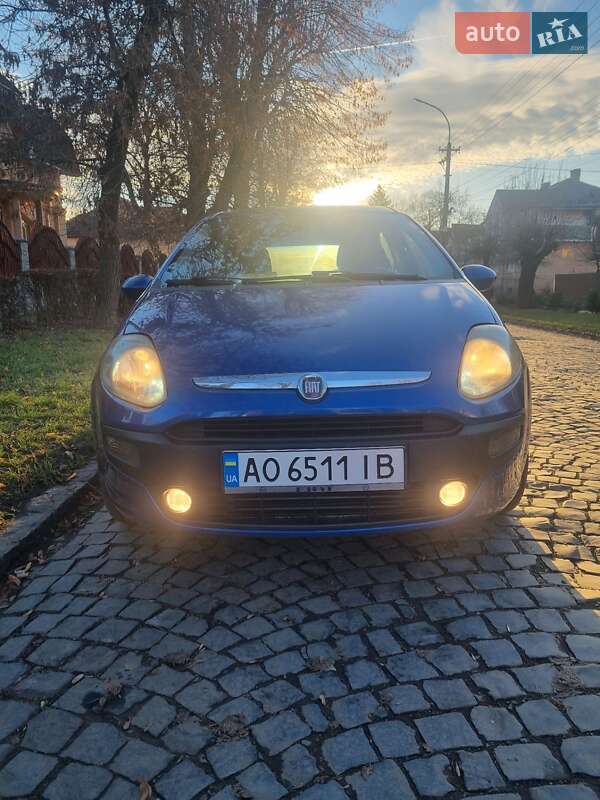 Fiat Punto 2011