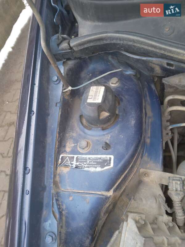 Хетчбек Fiat Punto 1997 в Чернівцях фото 8 Хетчбек Fiat Punto 1997 в Чернівцях