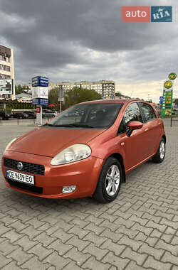 Хетчбек Fiat Punto 2006 в Чернівцях