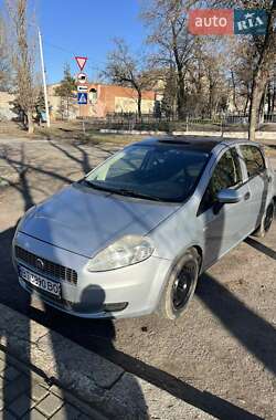 Хетчбек Fiat Punto 2009 в Миколаєві