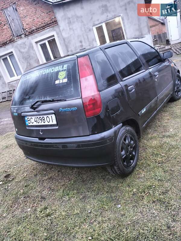 Хэтчбек Fiat Punto 1998 в Луцке