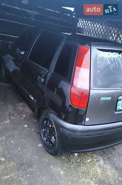 Хэтчбек Fiat Punto 1998 в 