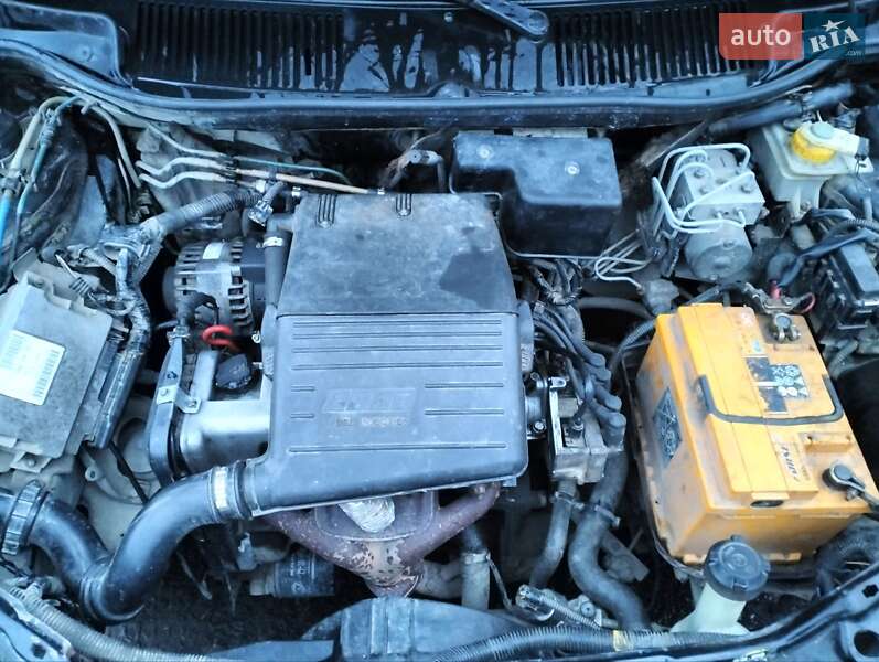 Хэтчбек Fiat Punto 1998 в Луцке