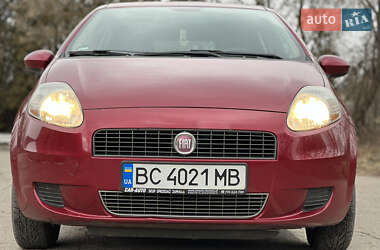 Хэтчбек Fiat Punto 2009 в Львове