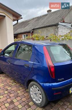 Хэтчбек Fiat Punto 2007 в 