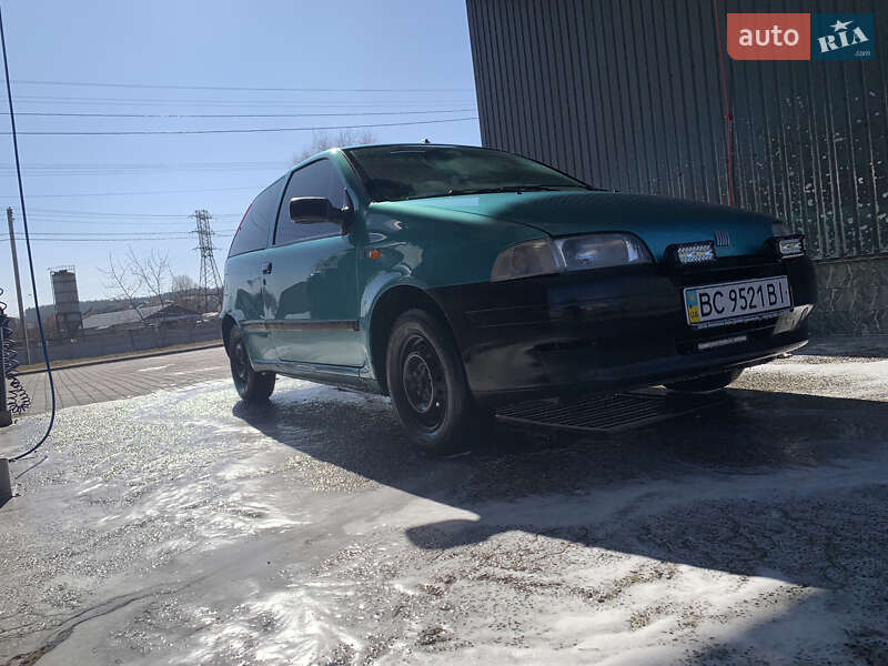 Хэтчбек Fiat Punto 1995 в Трускавце