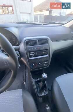 Хетчбек Fiat Punto 2011 в Прилуках