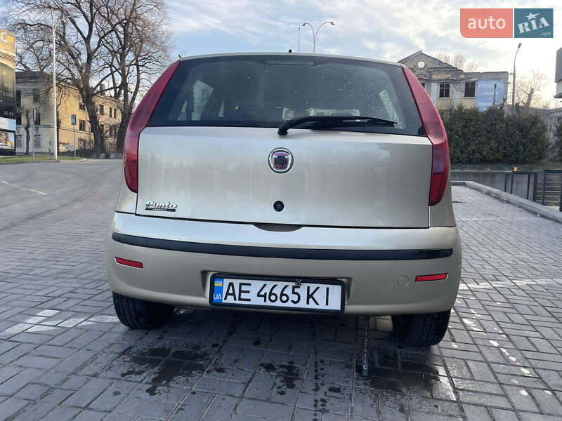 Хэтчбек Fiat Punto 2009 в Каменском