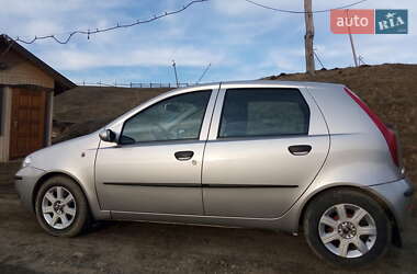 Хетчбек Fiat Punto 2004 в Івано-Франківську