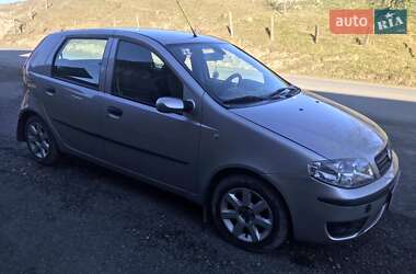 Хетчбек Fiat Punto 2004 в Івано-Франківську