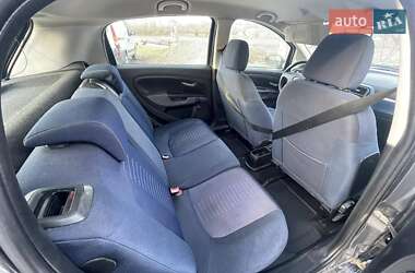 Хэтчбек Fiat Punto 2007 в 