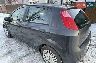 Хэтчбек Fiat Punto 2007 в 