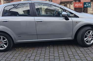 Хэтчбек Fiat Punto 2006 в 