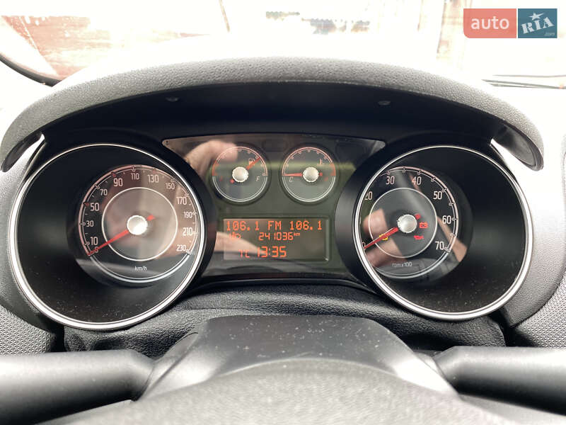 Хэтчбек Fiat Punto 2014 в Черкассах