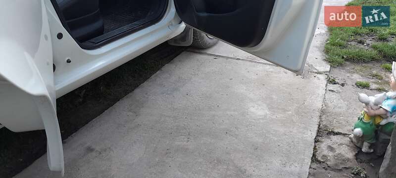 Хэтчбек Fiat Punto 2010 в Бурштыне фото 5 Хэтчбек Fiat Punto 2010 в Бурштыне