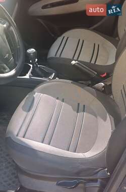 Хетчбек Fiat Punto 2011 в 