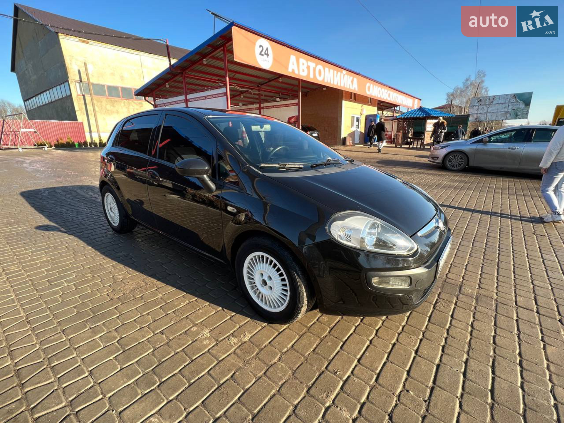 2011 Fiat Punto - мініатюра 11